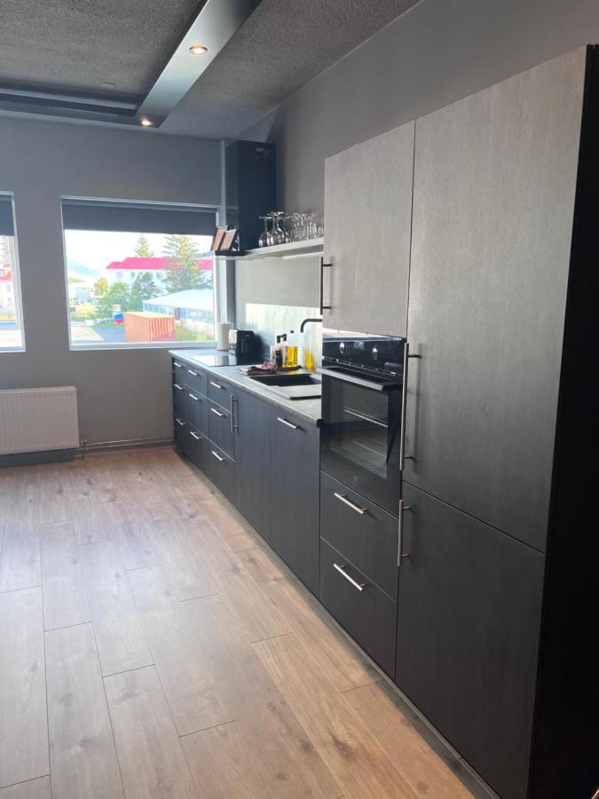 Tb Apartment อาคูเรย์รี ภายนอก รูปภาพ